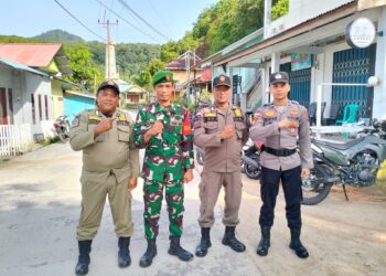 Meningkatan Keamanan dan Ketertiban di Desa Kampung Hilir : Babinsa Koramil 07/Tambelan Tekankan Agar Mengaktifkan Poskamling