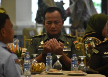 Kasdim 0418/Palembang Hadiri Pengukuhan Bunda dan Bapak Literasi Kota Palembang