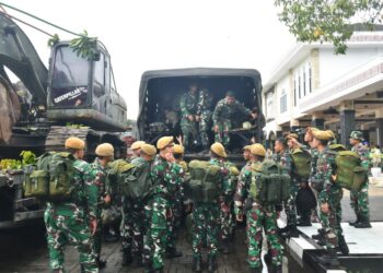 Kasdam I/BB Berangkatkan 204 Personel Kodam I/BB untuk Membantu Bencana Alam Banjir dan Longsor di Wilayah Korem 023/Kawal Samudra