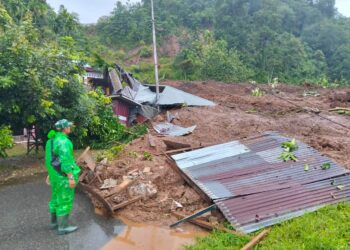 Babinsa Monitoring Wilayah Terdampak Longsor di Nagari Pasie Laweh