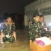 Yonkav 6/NK Kerahkan Pasukan Bantu Evakuasi Warga Terdampak Banjir di Tanjung Gusta