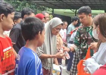 Jaga Keamanan Wilayah dari Potensi Gangguan Kamtibmas,Sertu Moh Syawal Laksanakan Patroli Keamanan