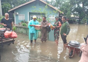Prajurit Kodam IM Sigap Selamatkan Warga Aceh dari Banjir dan Longsor