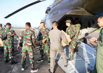 Misi Kemanusiaan Tanggap Bencana, Helikopter MI-17 TNI Bawa Bantuan ke Kota Langsa