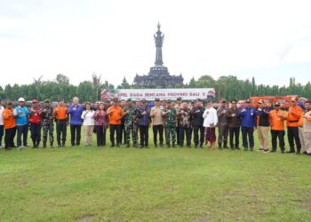 Kodam IX/Udayana Tegaskan Komitmen Kesiapsiagaan di Apel Siaga Bencana Hidrometeorologi 2025–2026