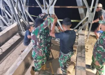 Personel Yon Zipur 16/DA Kodam IM Pasang Jembatan Bailey di Terminal Reudep Peusangan Bireun