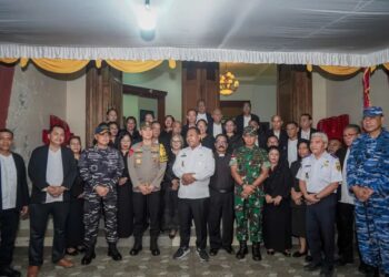 Pangdam XV/Pattimura Bersama Forkopimda Pantau Ibadah Natal di Sejumlah Gereja