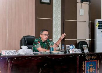 Pangdam XV/Pattimura Pimpin Rapat Evaluasi Program Kerja dan Anggaran Semester II TA 2025