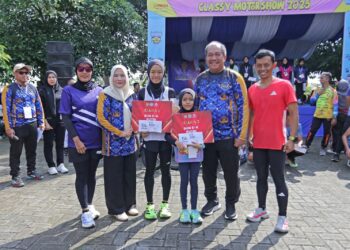 KAKAK BERADIK ANAK DARI SERKA BAMBANG PURNOMO PERSONEL KODIM 0208/ASAHAN, SABET JUARA 1 DAN 2 PADA KORPRI FUN RUN 5K 2025
