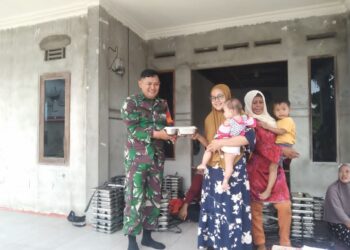 Babinsa Koramil 1207-04 Pontianak Timur Dampingi Pendistribusian Makanan Bergizi Gratis