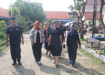Ketua Pengawas,  Ketua Umum Dan Pengawas Cabang   Adakan Kunjungan Kerja Ke Yayasan Hang Tuah Cabang Surabaya