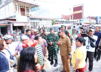 Dandim 0210/TU Dampingi Pangdam I/BB Tinjau SPBU ,Pastikan Distribusi BBM Berjalan Lancar Pasca Longsor dan Banjir