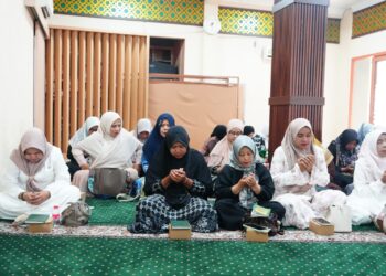 Peduli Bencana Alam, Persit KCK Koorcab Rem 052 PD Jaya Gelar Doa Bersama Serentak
