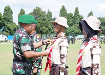 Dandim 0808 Blitar Dampingi Danrem 081/DSJ Buka Persami KKRI Di Yonif 511/DY