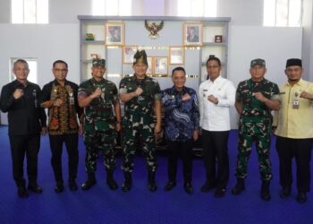 Kunjungan Kerja Danrem 031/WB: Perkokoh Sinergi TNI-Pemkab Rohil