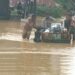 Koramil 05/BD Sigap Bantu warga Terdampak Banjir Di Desa Binaan