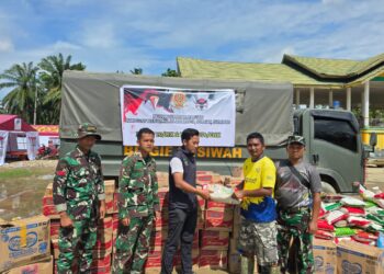 Brigif 20 Kostrad dan Yonif 754 Kostrad Salurkan Bantuan Kemanusiaan di Aceh Tamiang