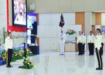 DANSESKOAL PIMPIN ACARA TRADISI PEMBUBARAN SENAT PASIS DIKREG SESKOAL ANGKATAN KE-64 TA 2025