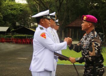 Upacara Tradisi Wisuda Purna Tugas Pelatih Petarung Puslatpurmar 4 Purboyo Periode Juli – Desember 2025
