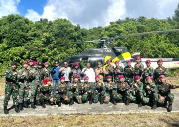 Menjejak Garda Depan NKRI, Danpasmar 3 Bersama Wagub Papua Barat Daya Kunjungi Pulau Terluar