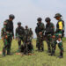 Prajurit Yonif 503 Kostrad Latihan Menembak Senjata Lintas lengkung
