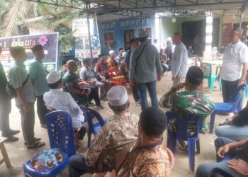 Danramil 12 /LP Bersama anggota Melayat Kerumah Duka, Salah Satu Anggota Yang Kemalangan