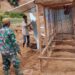 Satgas Gulbencal Kodam I/BB Rampungkan 4 Kamar MCK di Pengungsian Kelurahan Hutanabolon Simpang Sipange