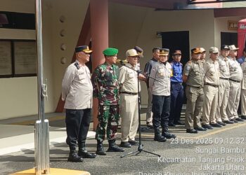Danramil Kapten Arh Muklisin Hadiri  Apel Gelar Pasukan Pengamanan Nataru Wilayah Kec. Tanjung Priok