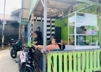 Babinsa Desa Kampung Melayu Tekankan Pentingnya Kepedulian Terhadap Lingkungan dan Anak