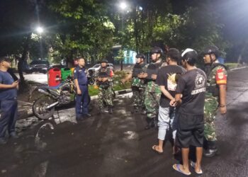 Patroli Pam Nataru,Treal Kodim 0502/JU Terdengar Memecah Keheningan Malam Demi Mewujudkan Kondusifitas Wilayah