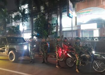 Jaga Persatuan Bangsa, TNI dan Komduk Gelar Patroli Malam di Dua Wilayah