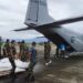 BANTU PERCEPAT DISTRIBUSI LOGISTIK, TNI AL SALURKAN BANTUAN BENCANA ALAM MELALUI UDARA KE TAKENGON ACEH