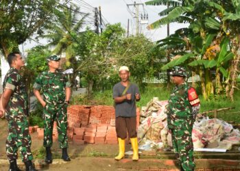 Dandim 0418/Palembang Dampingi Aster Kasdam II/Sriwijaya Tinjau Pembangunan KDKKMP di Kelurahan Srimulya