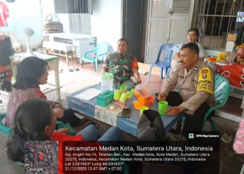 Babinsa Koramil 0201- 04/MK Ciptakan Keakraban dengan Warga Binaan Diwilayah