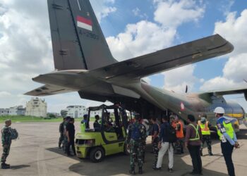 TNI Kerahkan Dukungan Udara, BBM Didistribusikan untuk Percepatan Penanganan Bencana Sibolga–Tapteng