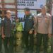 Babinsa di Babahrot Bersama Polisi Dampingi Operasi Pasar Gas Elpiji 3 Kg