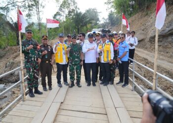 Kasum TNI Tinjau Pembangunan Hunian Sementara di Desa Napa Tapanuli Selatan