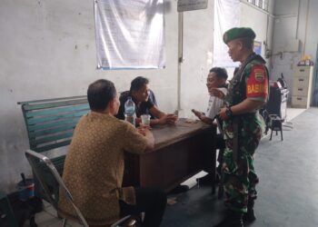 MELAKSANAKAN KOMSOS DENGAN PEGAWAI DINAS PERHUBUNGAN WILAYAH BINAAN