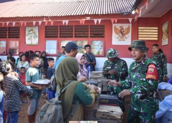SATGAS GULBENCAL FASILITASI PENYALURAN BANTUAN PERLENGKAPAN SEKOLAH DAN RUMAH TANGGA UNTUK WARGA TERDAMPAK BENCANA DI TAPTENG