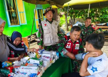 Satgas Gulbencal Kesdam I/BB Tetap Layani Kesehatan Warga Pascabencana di Pandan