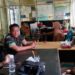 Jaga Sinergitas, Babinsa Koramil 0201-05/MB Komsos Bersama Aparatur Kelurahan