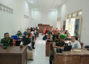 Danramil, Babinsa Koramil 0201-06/MS Dan Pegawai Kementrian Balai Penyuluhan Pertanian (BPP) Mengikuti Zoom Meeting Panen Raya Dan Pengumuman Swasembada Pangan