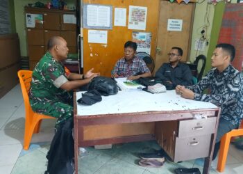 Babinsa Kelurahan Mabar Komsos dengan Pengurus Panti Asuhan Bani Adam