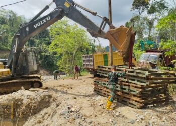 Satgas Gulbencal Yonzipur I/DD Mulai Kerja Pemasangan Jembatan Bailey di Aek Nabara Tapsel