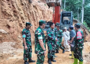 Satgas Gulbencal Kodam I/BB Mulai Pembangunan Jembatan Aramco di Kelurahan Huta Nabolon