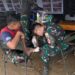 Satgas Posbankes Kodam I/BB Periksa Kesehatan Warga Terdampak Banjir di Aek Ngadol