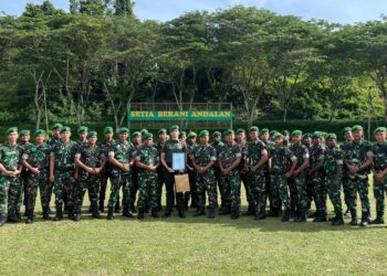 Komandan Batalyon Yonif 763/SBA Berikan Apresiasi dan Bangga Kepada Personel Yang Berhasil Selesaikan Pendidikannya di Luar Negeri