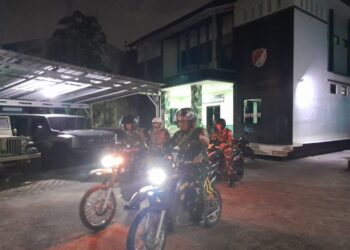 Pastikan Warga Tidur Nyenyak, TNI-Komduk Patroli Satkamling