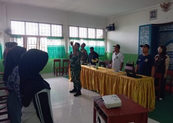 Danramil 06/Senayang Kodim 0315/Tj. Pinang Sosialisasi Tahapan Seleksi Menjadi Prajurit TNI AD dan Wawasan Kebangsaan Kepada Pelajar SMA dan SMK