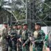 Perkuat Sinergi Perbatasan, CO 9 RS TDM Kunjungi Pos Pamtas Koki Jagoi Babang Yonarhanud 1 Kostrad